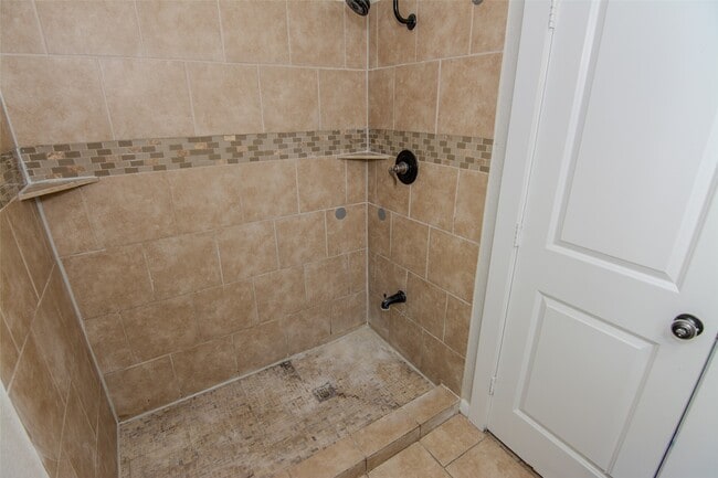 property at 1203 Sunset Dr