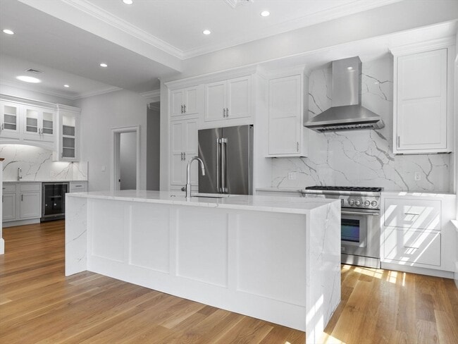 property at 944 E Broadway