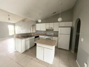 819 Ognon Ct in Kissimmee, FL - Building Photo - Building Photo