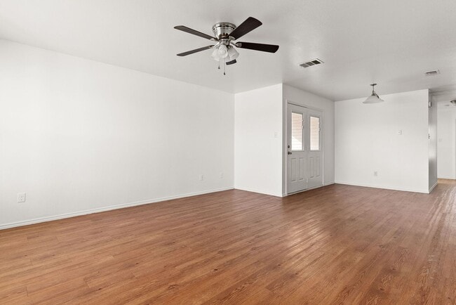 6211 Temora Loop in Killeen, TX - Building Photo - Building Photo