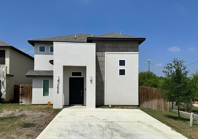 property at 5626 Encanto Dr