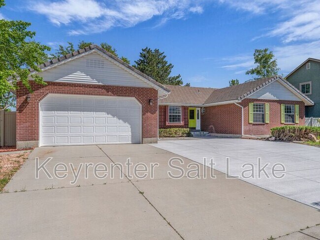 1779 Michael Way in Sandy, UT - Building Photo - Building Photo