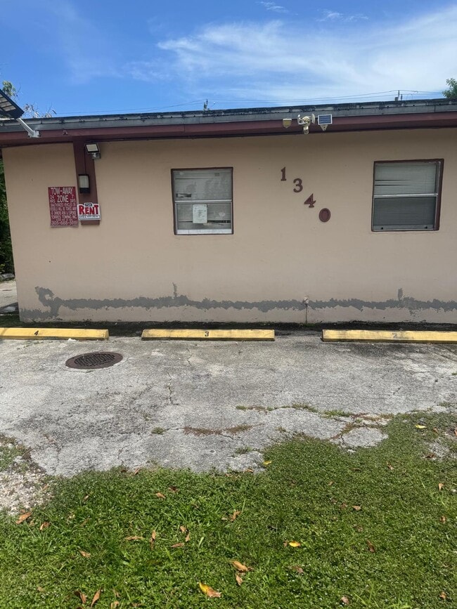 1340 NE 111th St, Unit 4