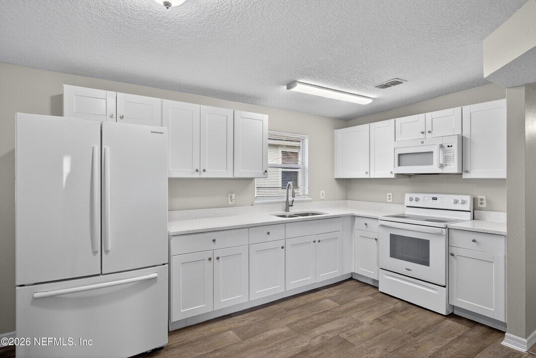 2028 Hartridge St in Jacksonville, FL - Building Photo