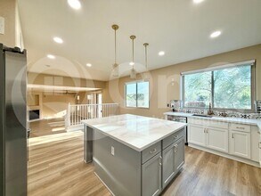 1432 S Apache Dr in Chandler, AZ - Building Photo - Building Photo