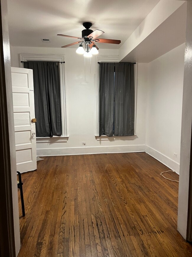 712 N Ada St, Unit #1 in Chicago, IL - Building Photo - Building Photo