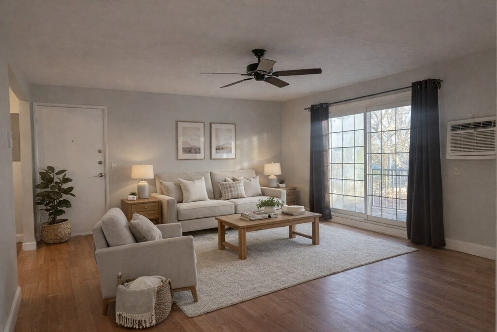 47 West St in Randolph, MA - Building Photo