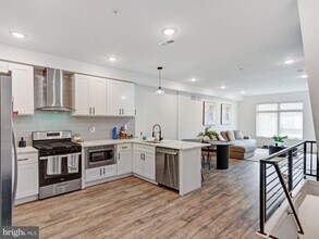 1931 Colonial St in Philadelphia, PA - Building Photo - Building Photo