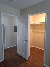 1835 Carmona Ave in Los Angeles, CA - Building Photo - Building Photo