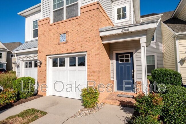 8380 Highland St in Norfolk, VA - Building Photo - Building Photo
