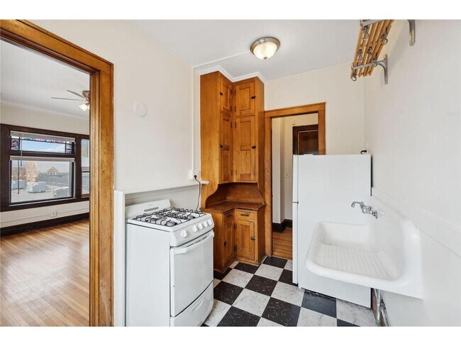 1910 1st Ave S in Minneapolis, MN - Building Photo - Building Photo