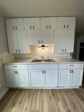 1208 N Sawyer St, Unit A in Oshkosh, WI - Building Photo - Building Photo