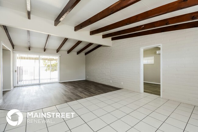property at 7101 E Kingston Dr
