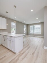717 N Parkside Ave in Chicago, IL - Building Photo - Building Photo