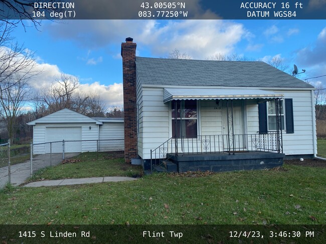property at 1415 S Linden Rd