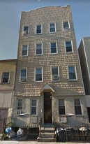 246 Devoe St Apartments