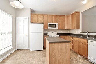 12847 Bullock Greenway Blvd in Charlotte, NC - Building Photo - Building Photo