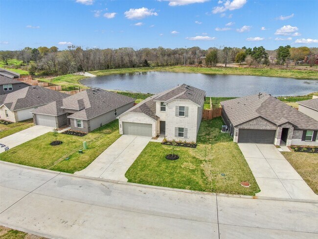 12822 Water Dive Ct in Willis, TX - Building Photo - Building Photo