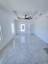 900 N Woodson Ave-Unit -1 in Edinburg, TX - Building Photo - Building Photo