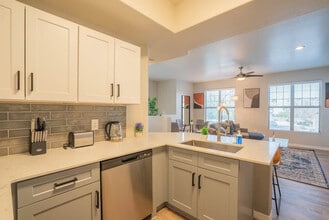 10 W Minnezona Ave in Phoenix, AZ - Building Photo - Building Photo