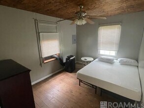 6865 Island Rd in Jarreau, LA - Foto de edificio - Building Photo