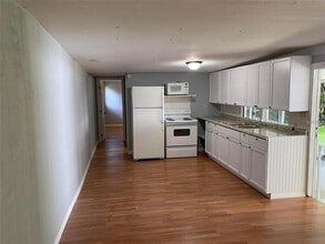 5068 Santos Rd in Kissimmee, FL - Building Photo - Building Photo