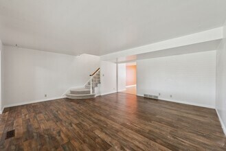 829 Three Fountains Dr in Murray, UT - Building Photo - Building Photo