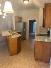 1418 Spoonwood Rd in Norman, OK - Foto de edificio - Building Photo