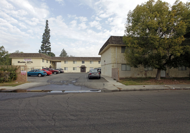 Hunter Apartments in Bakersfield, CA - Building Photo - Building Photo