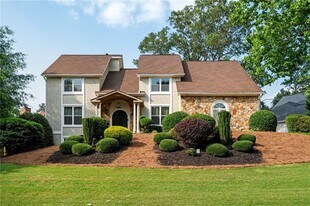 2917 Ashebrooke Dr NE in Marietta, GA - Building Photo