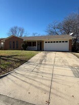 3240 Indio St in Fort Worth, TX - Building Photo