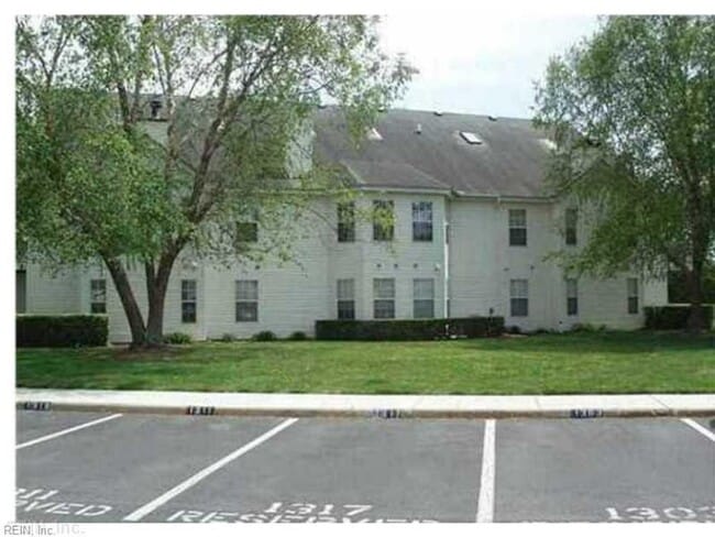 property at 1311 Ivywood Rd