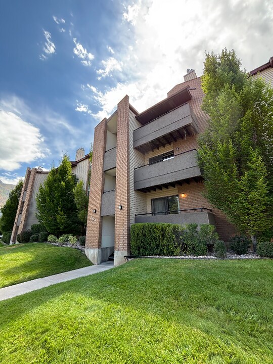 284 E 600 N in Provo, UT - Foto de edificio