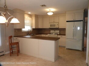 116 Santiago Dr in Toms River, NJ - Building Photo - Building Photo