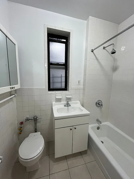 622 W 137th St in New York, NY - Building Photo