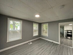 9 Broadway in Suncook, NH - Building Photo - Building Photo
