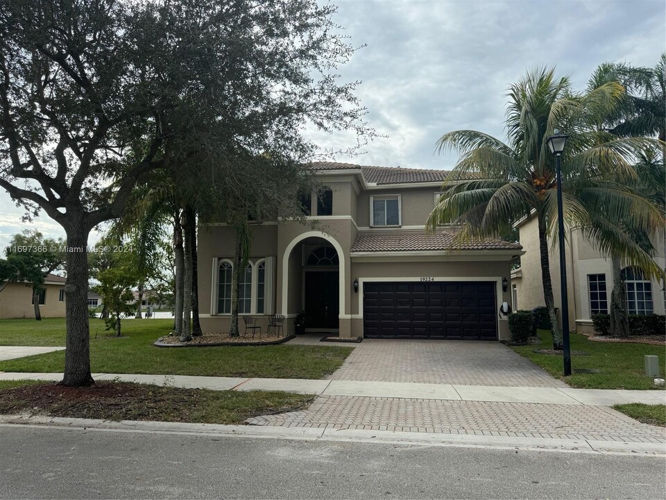 19224 SW 60th Ct in Southwest Ranches, FL - Foto de edificio