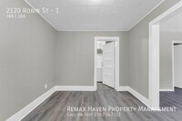 2120 Robin St photo'