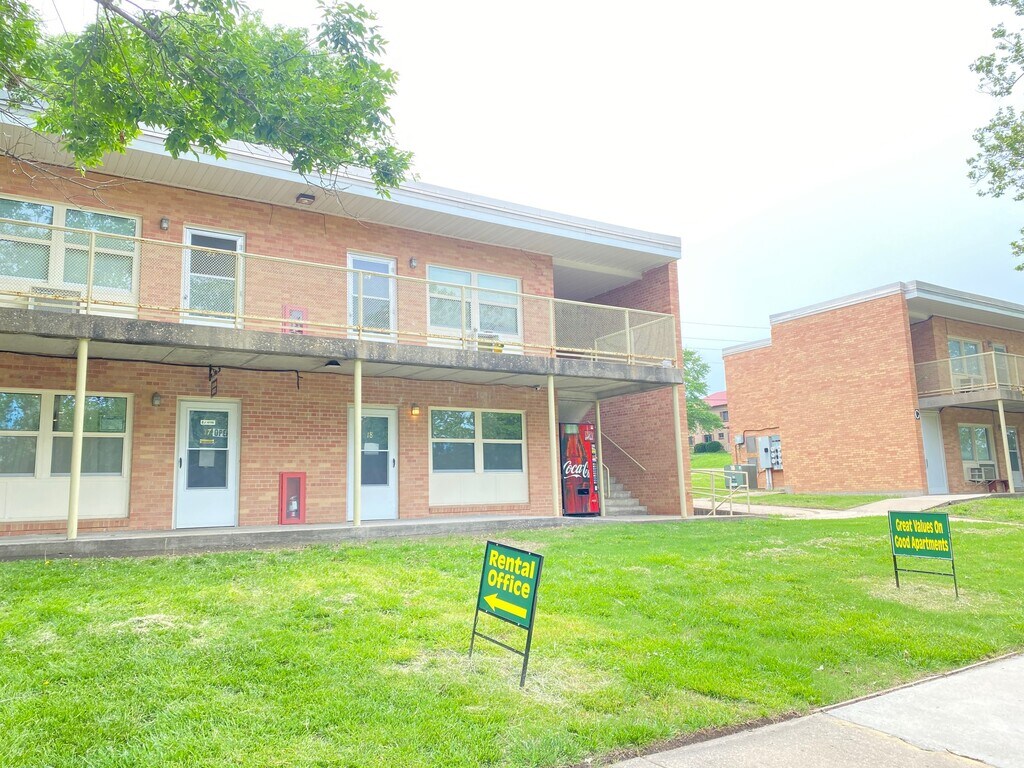 Tara Apartments Emporia Ks at Louis McElroy blog