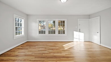 213 12th Ave N in Texas City, TX - Building Photo - Building Photo