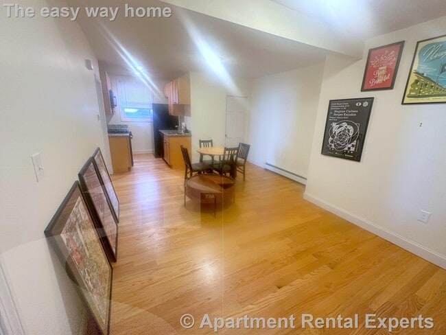 82 Sacramento St in Somerville, MA - Foto de edificio - Building Photo