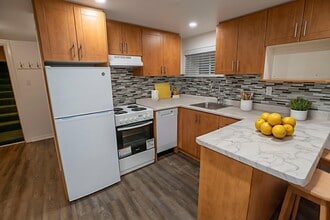 227 Beverley St in Toronto, ON - Building Photo - Building Photo