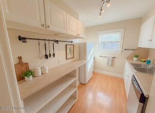 3520 Willis Ave in St Matthews, KY - Building Photo - Building Photo