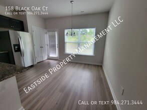 158 Black Oak Ct in Clayton, NC - Building Photo - Building Photo