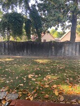 622 Brady Ave in Modesto, CA - Building Photo - Building Photo