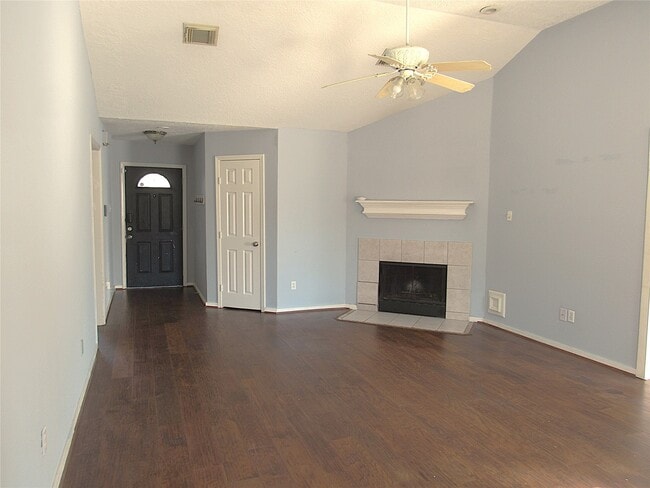 property at 19719 Vista Lake Ct