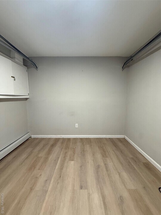 119-19 Guy R Brewer Blvd in Queens, NY - Building Photo