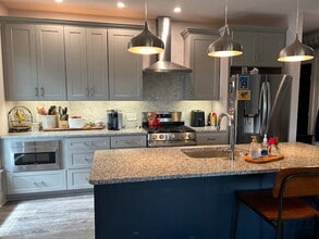 6 Perrin St in Fairport, NY - Building Photo - Building Photo