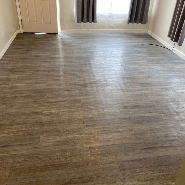9888 Vidaurri Ln in Hanford, CA - Building Photo - Building Photo