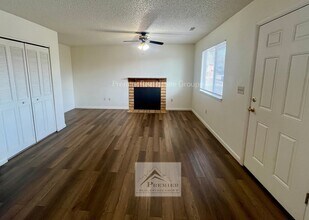 1015 Western Dr in Colorado Springs, CO - Building Photo - Building Photo